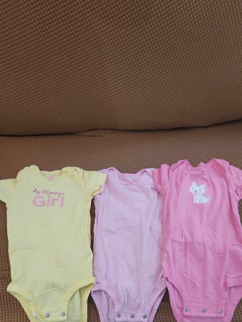 Mommy's Girl Yellow Short-Sleeve Bodysuit for Kids X3